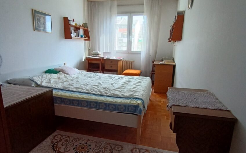 Novi Beograd – blok 44 – dvo(ipo)soban – 66m2