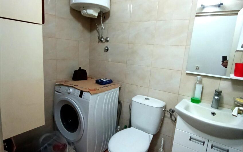 Novi Beograd – blok 44 – dvo(ipo)soban – 66m2