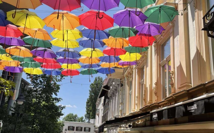 KNEZ MIHAILOVA – SALONAC – 93M2(80)