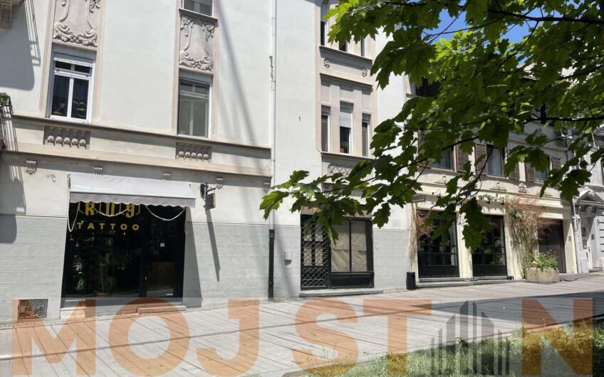 KNEZ MIHAILOVA – SALONAC – 93M2(80)