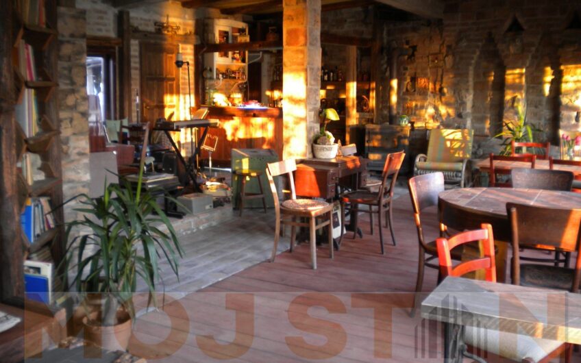 Kuća s bajkovitim pogledom na Dunav – Gardoš, Zemun