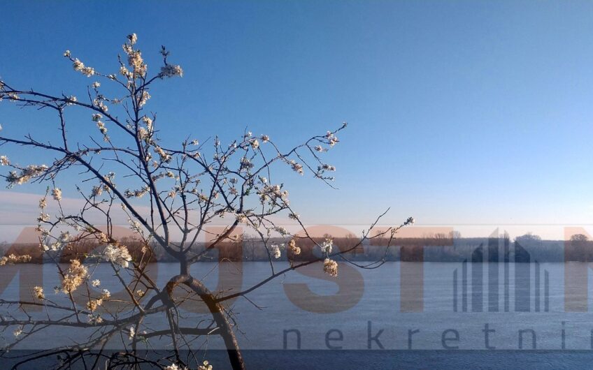 Kuća s bajkovitim pogledom na Dunav – Gardoš, Zemun