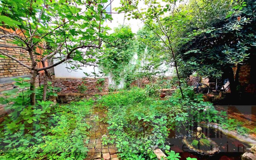 Kuća s bajkovitim pogledom na Dunav – Gardoš, Zemun